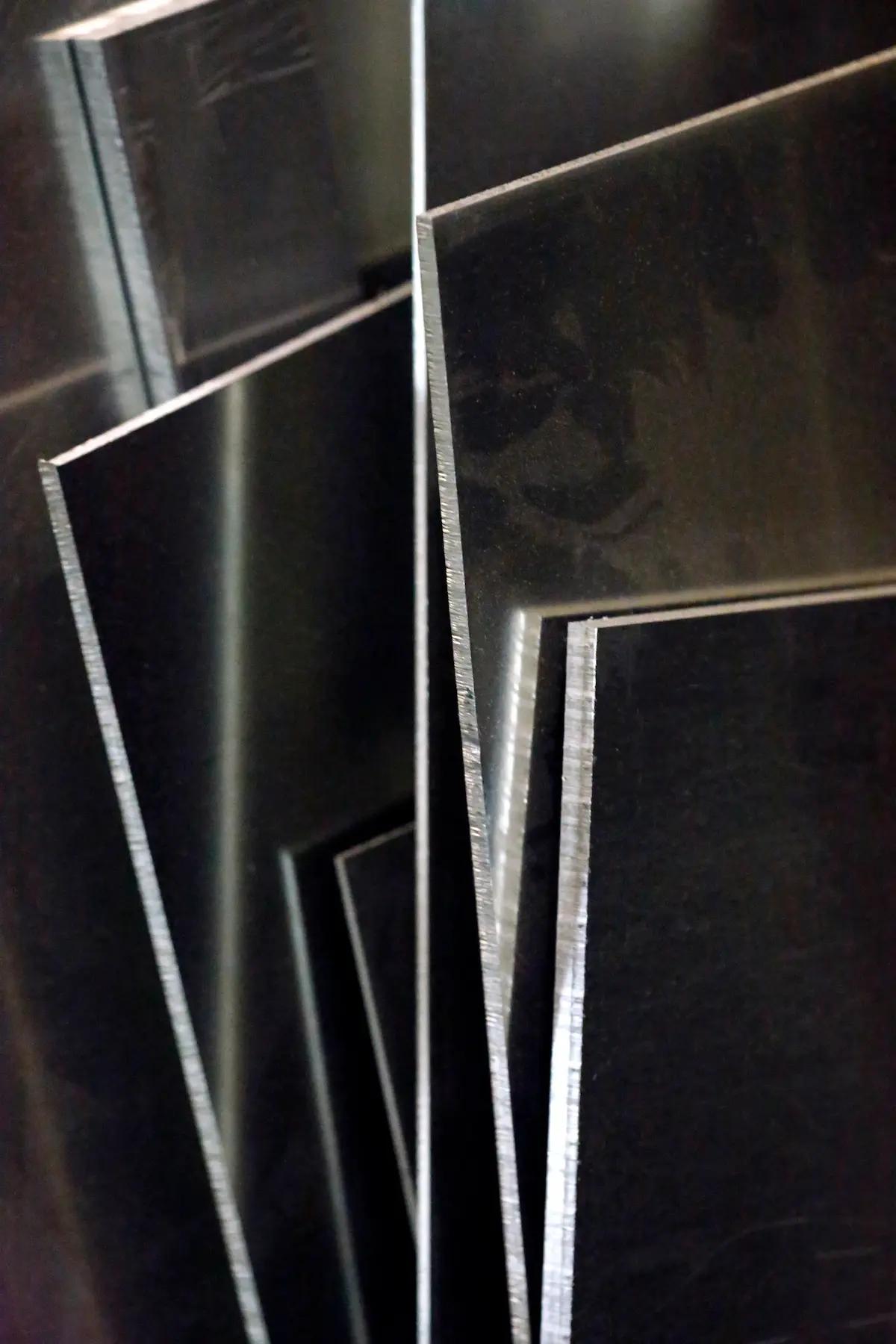 plaques en acier découpe sur mesure à paris